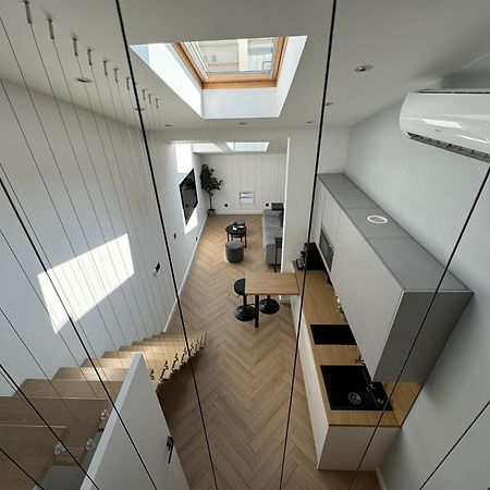 Rainbow Apartments Old Town Красков Екстериор снимка