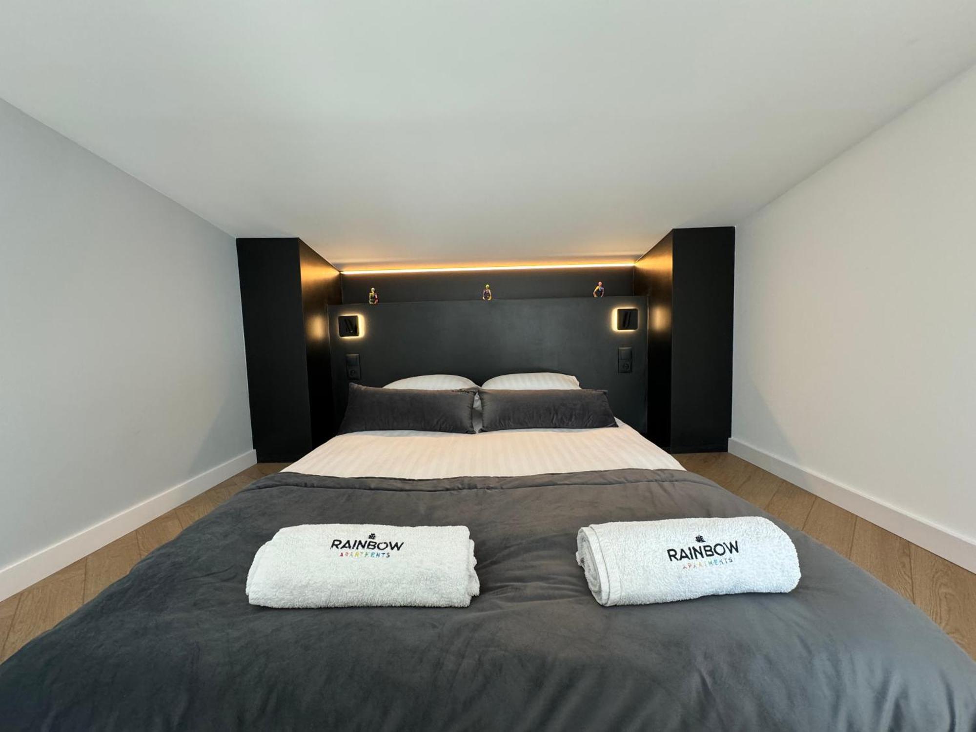 Rainbow Apartments Old Town Красков Стая снимка